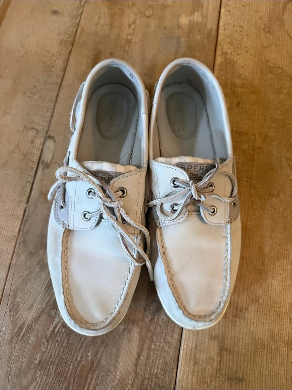 Sperry Men's White Canvas Boat Shoes with Lace Tie